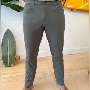 Lululemon ABC pants - Great Used Condition